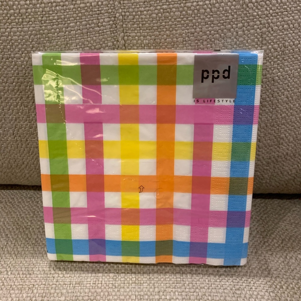 2 pkgs Graphique Plaid Lunch Napkins